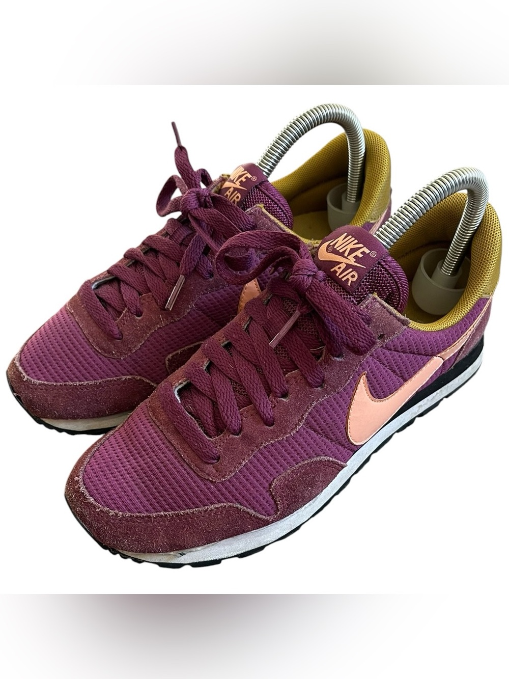 Nike Air Pegasus 83 Womens 7.5 Burgandy Pink &‎ Mustard Sneakers 407477-603